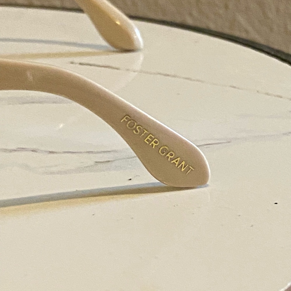 Foster Grant Black Sunglasses with Gold Accents - Picture 4 of 6